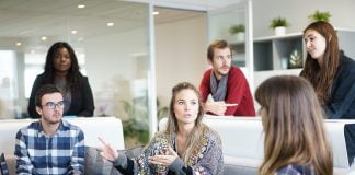 Laitteet niin toimistotiloihin kuin olohuoneeseen Laitteet niin toimistotiloihin kuin olohuoneeseen