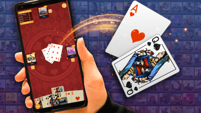 Miksi korttipelien pelaaminen netissä innostaa?